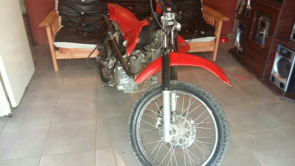 Vendo Motomel 125 O Permuto