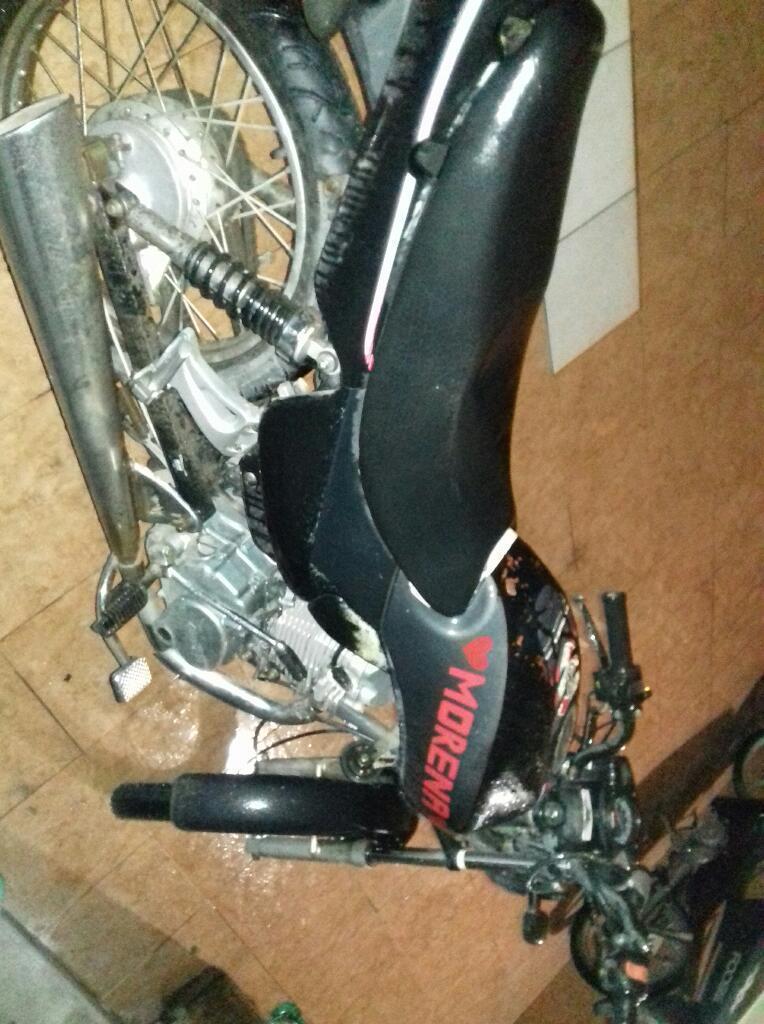 Vendo Moto Urgente Anda de Diez con Todu