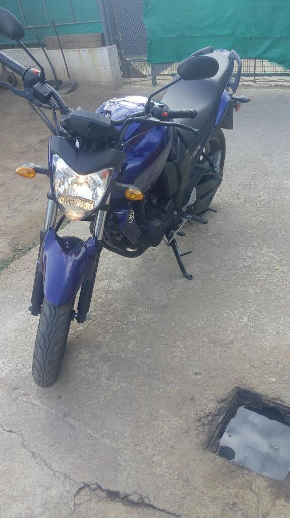 Vendo Moto Fz