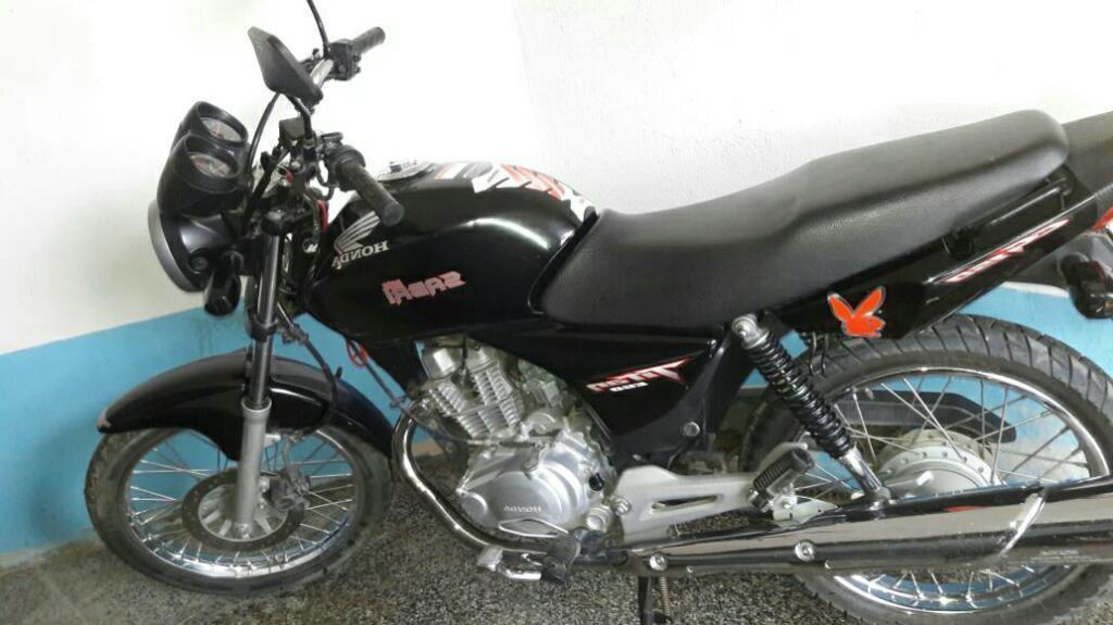 Vendo Honda Titan Modelo 2012