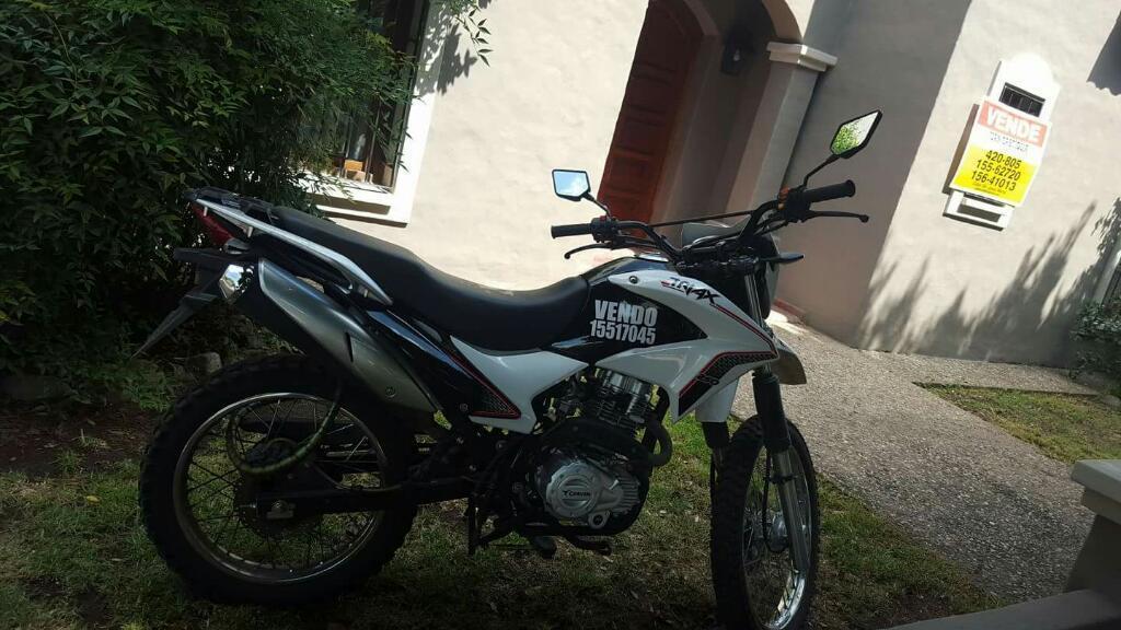 Moto Corven Triax