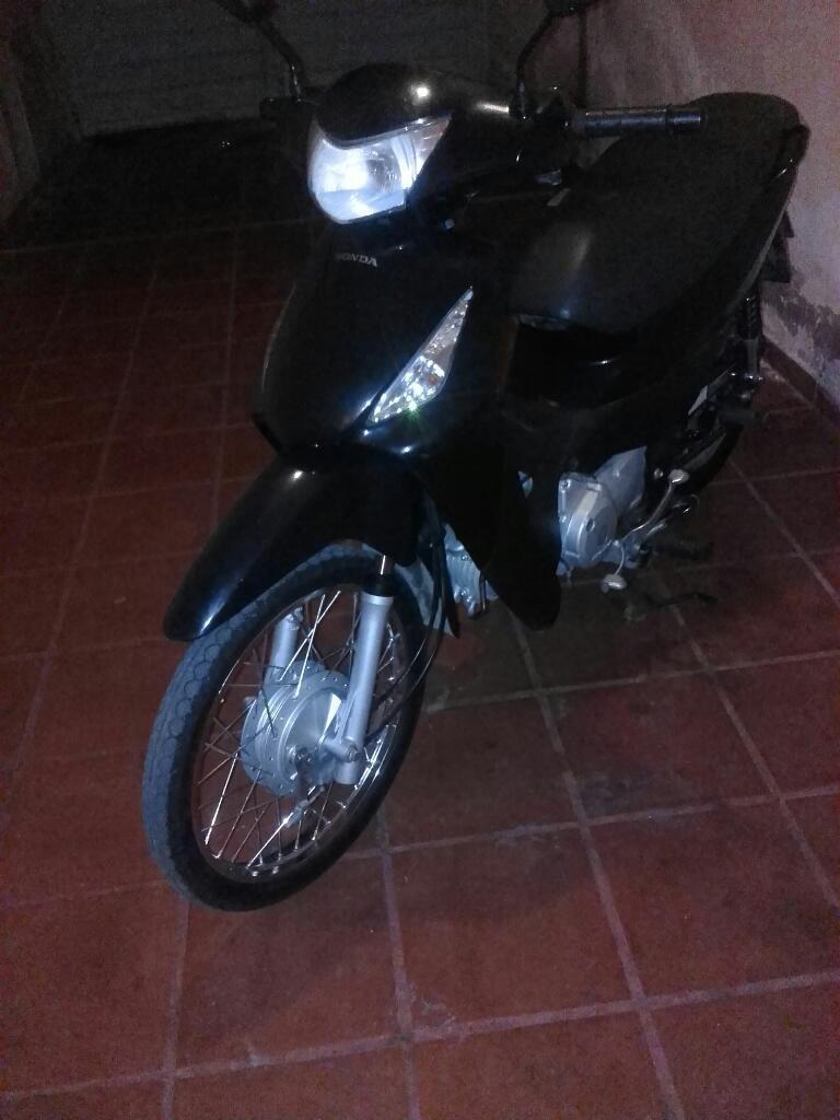 Urgente Vendo/permut Honda Biz125cc 2015