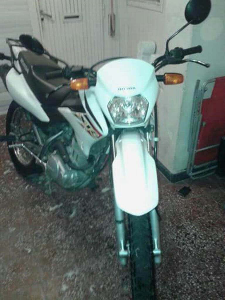 Honda Xr 125 2014. 30000 Km. $ 35.000