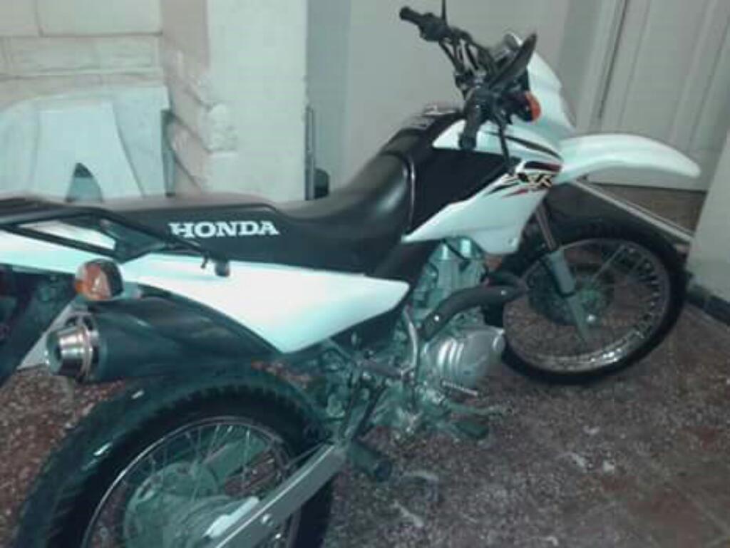 Honda Xr 125 2014. 30000 Km. $ 35.000