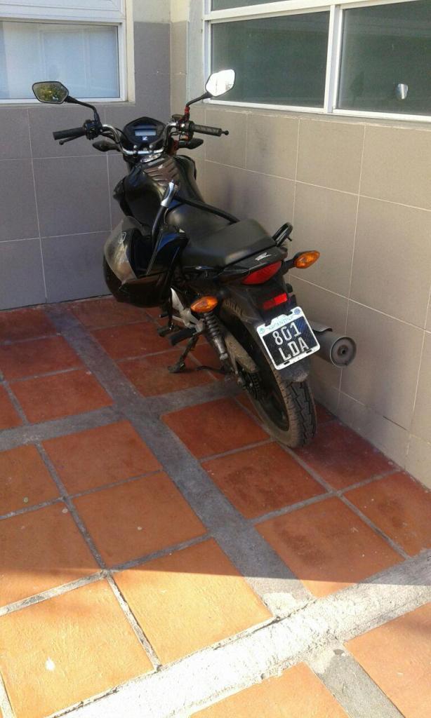 Vendo Honda CG Titan 150 USO PRIVADO