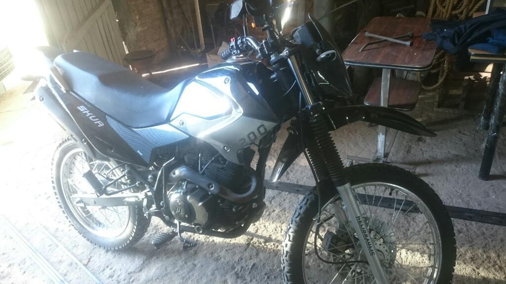 Vendo Skua 200 Muy Buena!!!