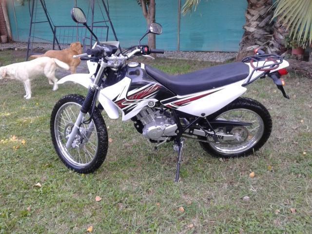 Yamaha XTZ 125.¡BUENÍSIMA!