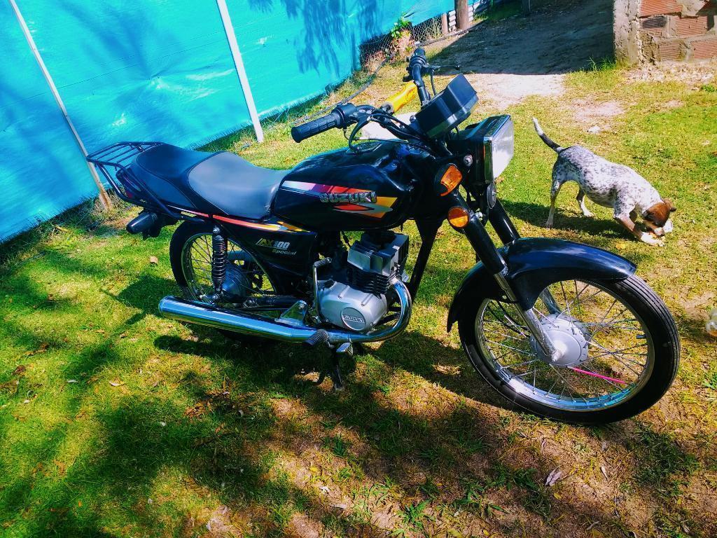 Vendo Suzuki Ax 100 2015
