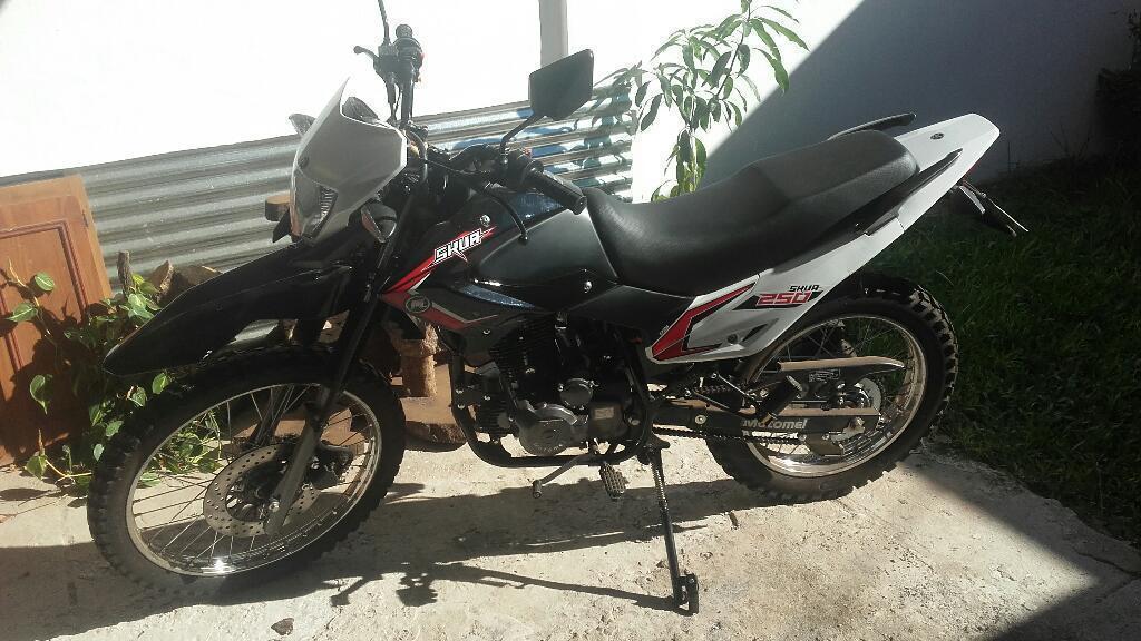 Motomel Skua 250 con 400km