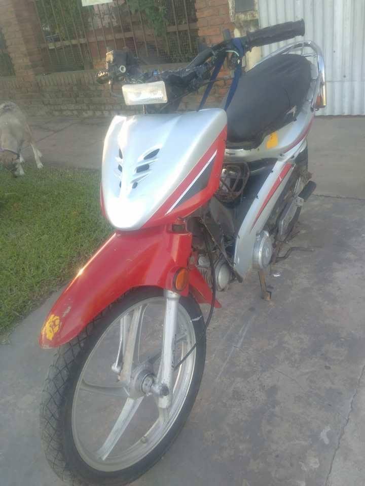 vendo kynco 110 de villa ocampo soy