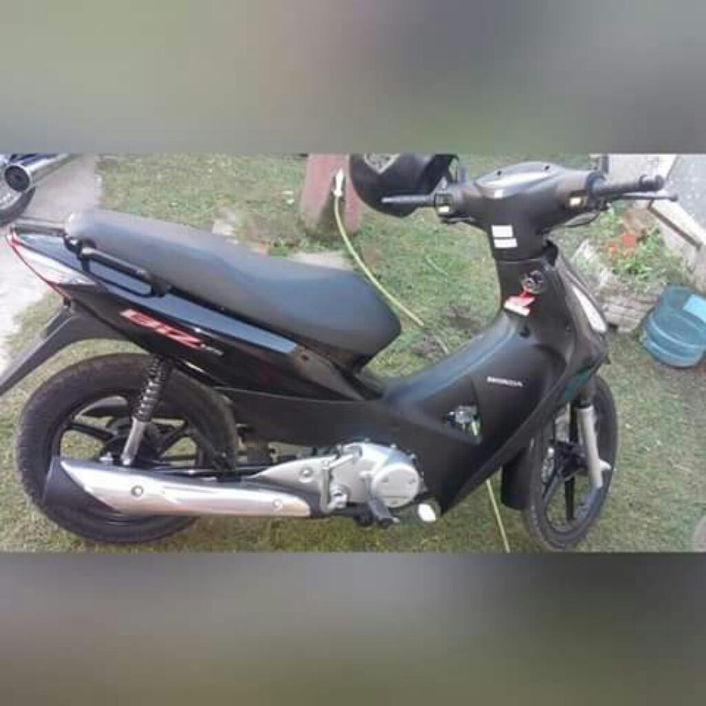 Vendo O Permuto Honda Biz Modelo 2017