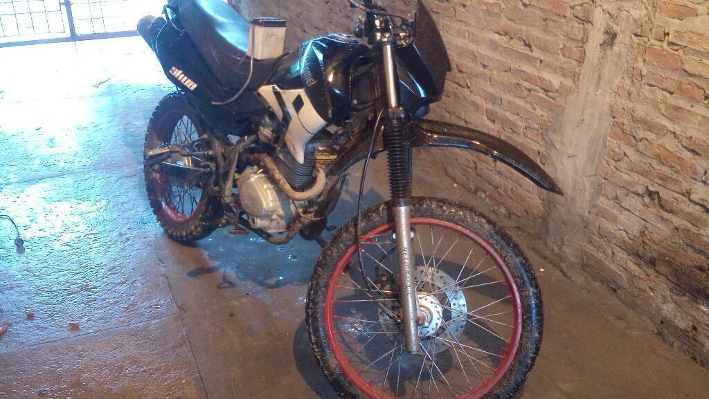 Vendo O Permuto Skua 150 Cc°