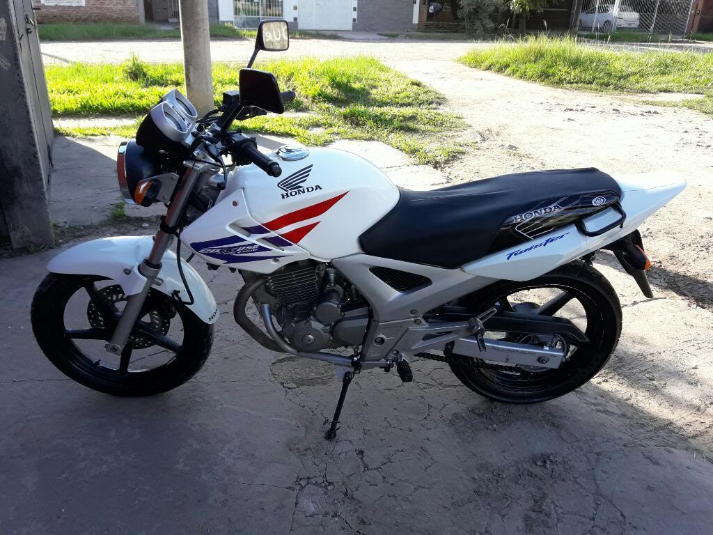 Vendo Twister 2011 Impecable Recibomenor