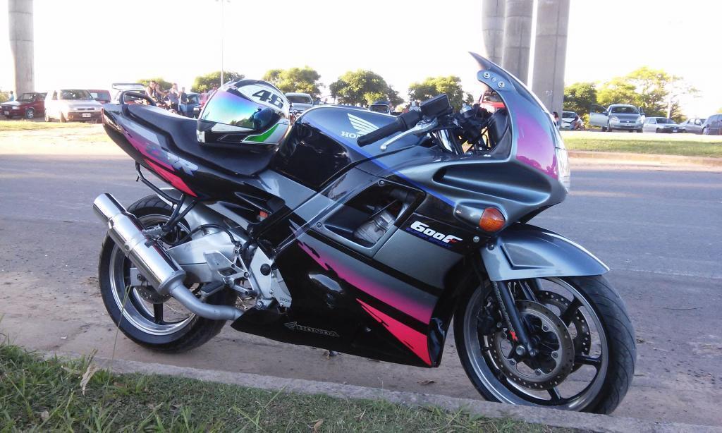 Cbr f2 impecable permuto!!