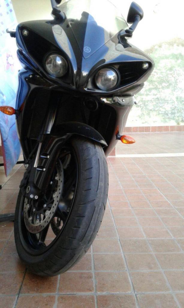 Vendo yamaha yfz r1 1000 cc, modelo 2012