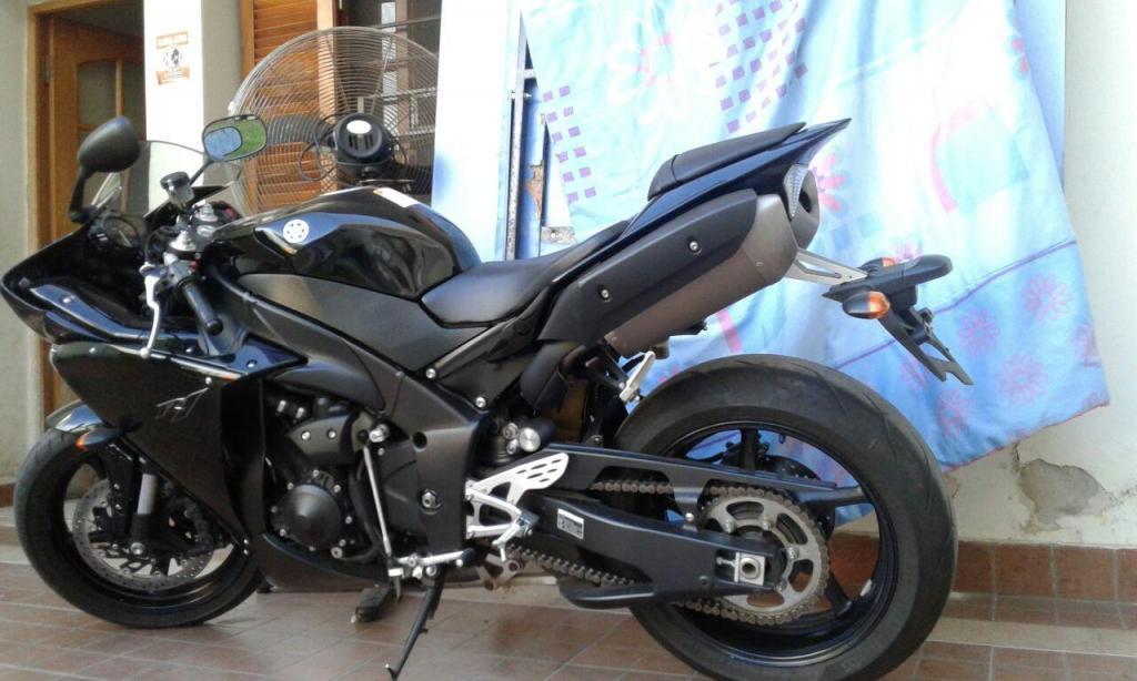 Vendo yamaha yfz r1 1000 cc, modelo 2012