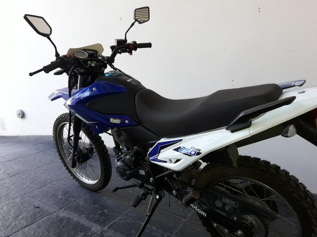 Vendo Motomel Skúa 250 Cc