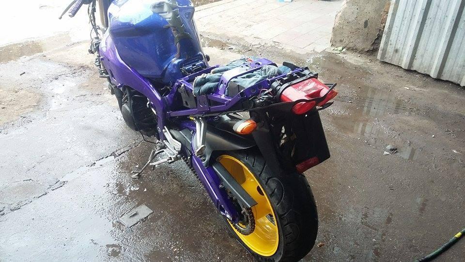 YAMAHA R1 SOLO DE CONTADO