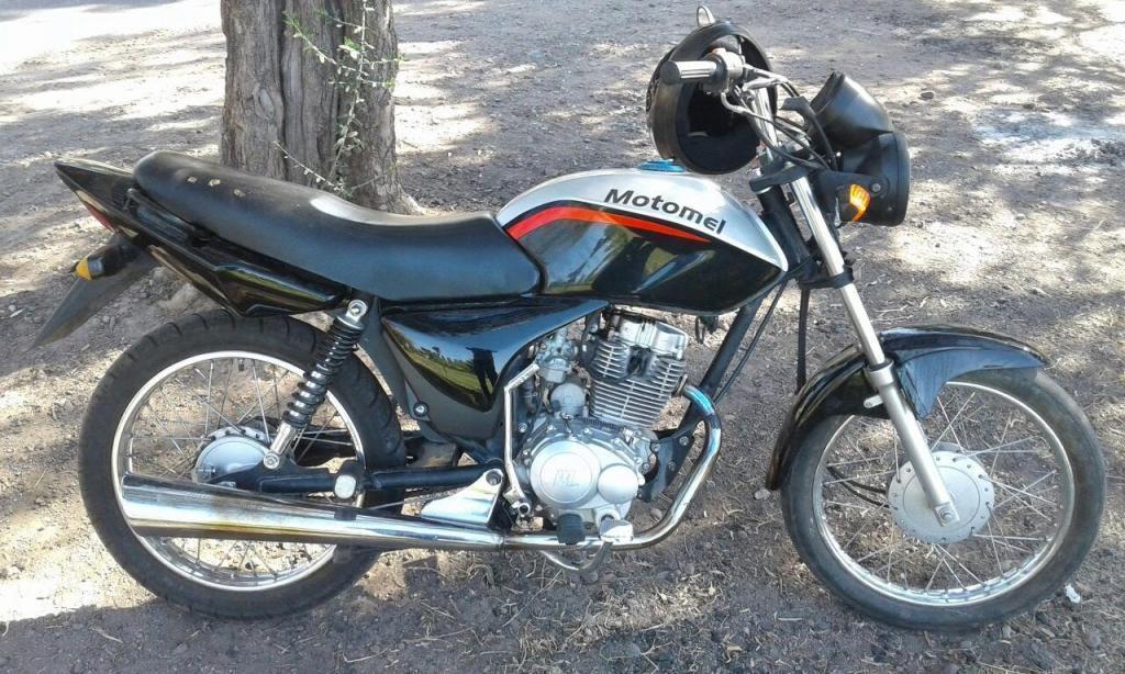 Moto 150cc motomel