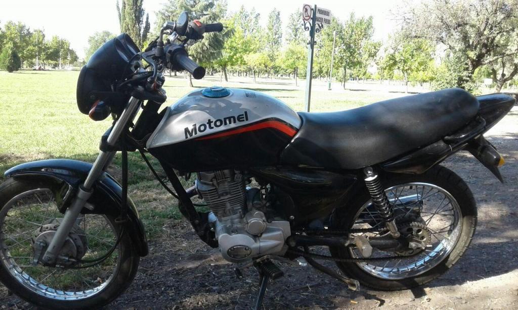 Moto 150cc motomel