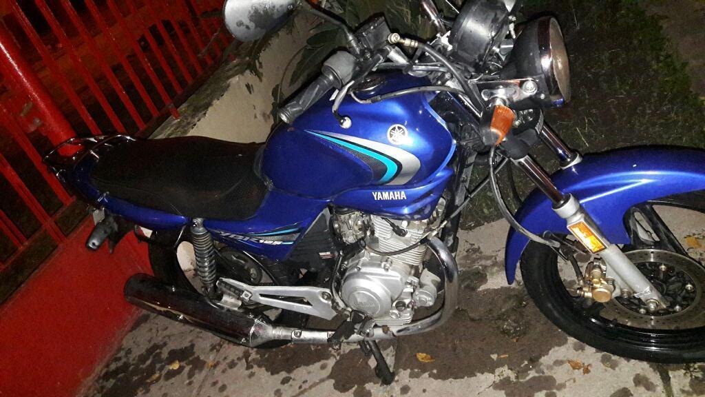 Vendo Moto Ybr 125 en Excelente Estado