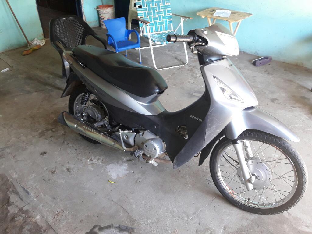 Vendo Biz 125. 2013