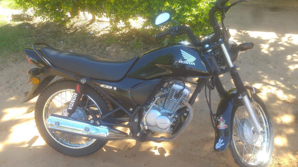 Vendo Cb1 Modelo 2014 Motor Una Seda