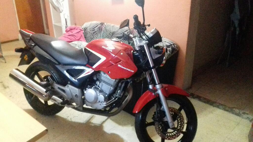 Vendo 2014 Impecable