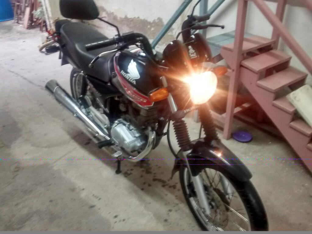 Cg 150 Excelente Estado M 2015 Todo Al D