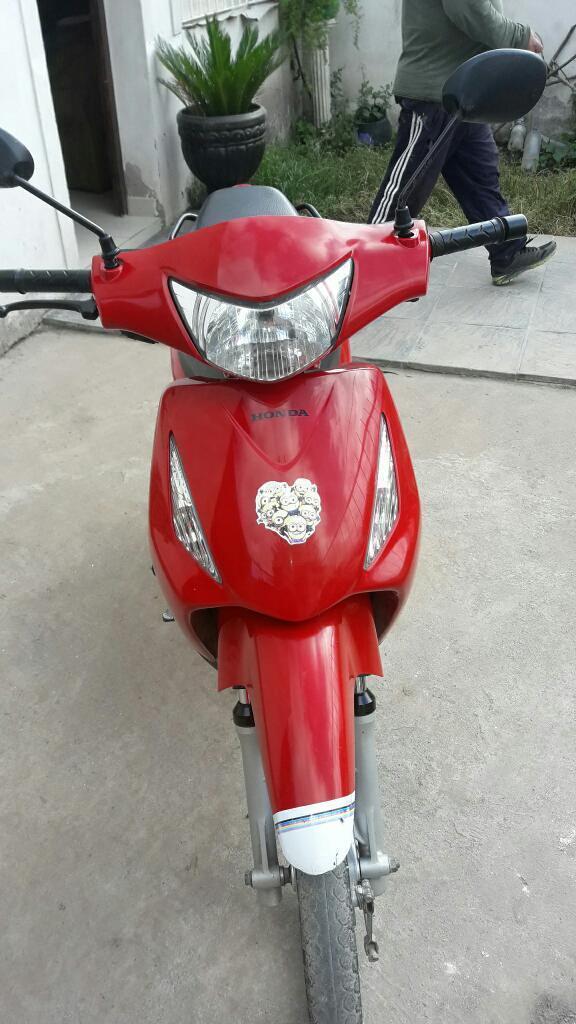 Honda Biz 2013 Impecable
