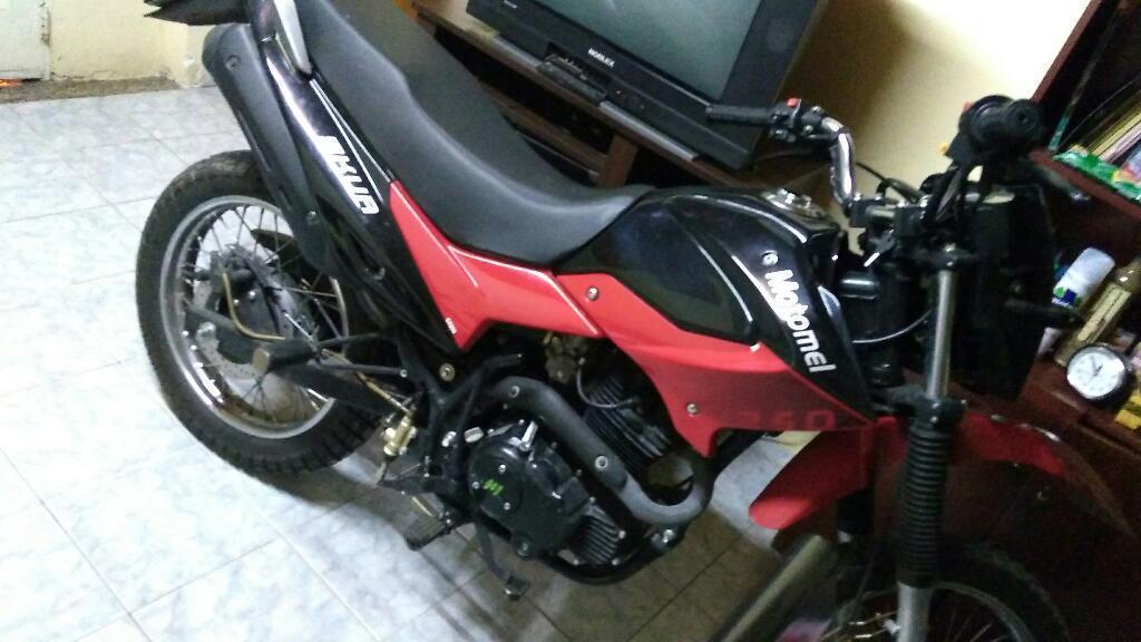 Motomel Skua 250