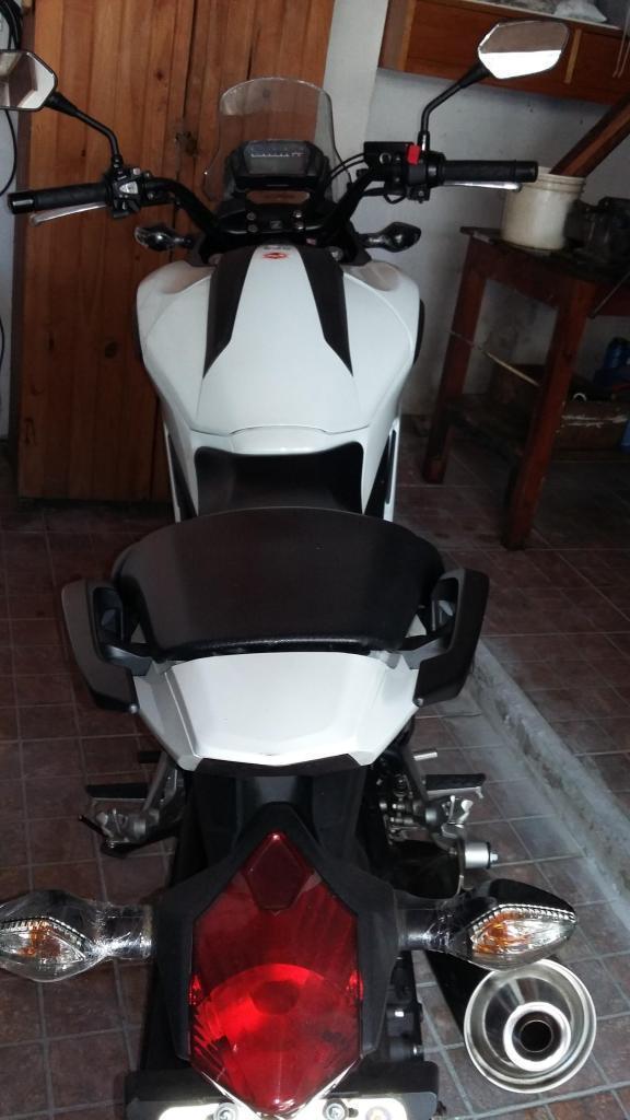 VENDO HONDA NCX 700 2015 3500K