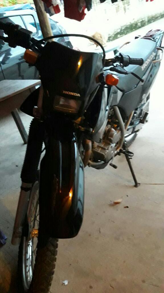 Vendo Honda Tornado