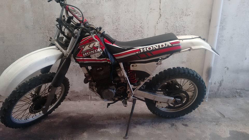 permuto por auto o vendo xr 250