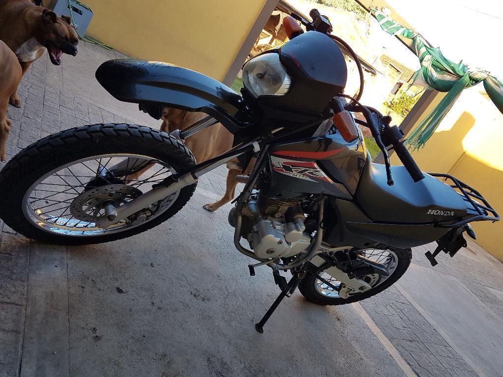 Vendo Honda Xr 125 Modelo 2011titular