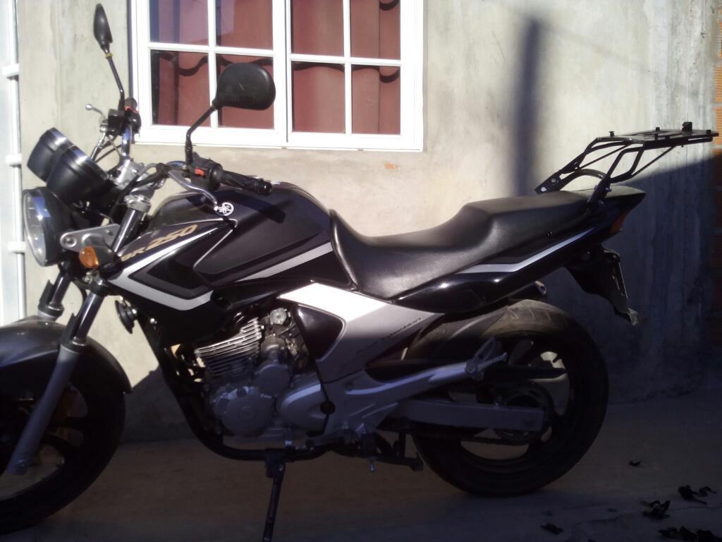 Ybr 250 2015 Fuel Inyectyon Impecable