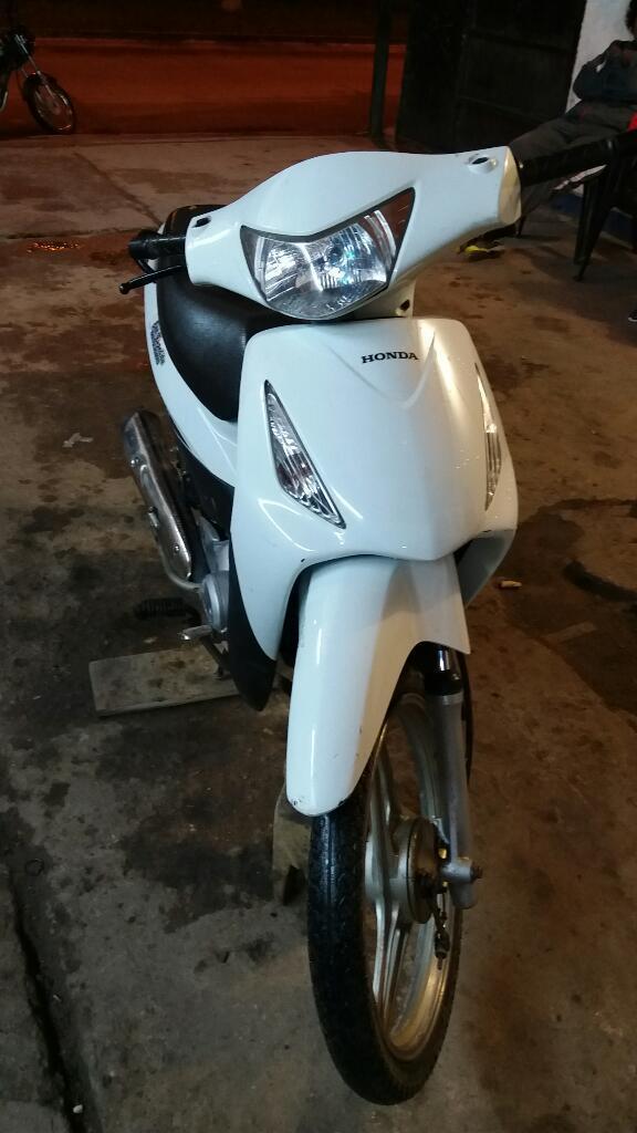 Vendo Honda Biz 2015