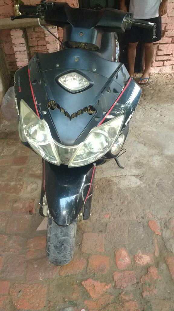 Vendo Moto Styler 125