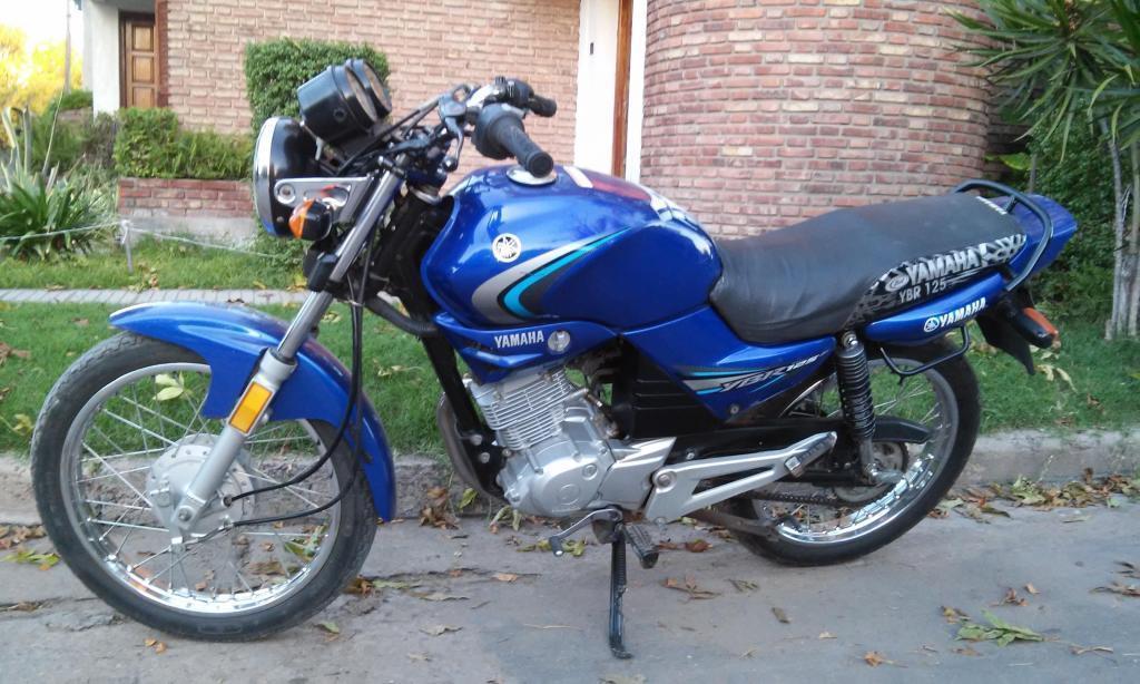 YBR 125CC IMPECABLE PERMUTO 12300KM !!