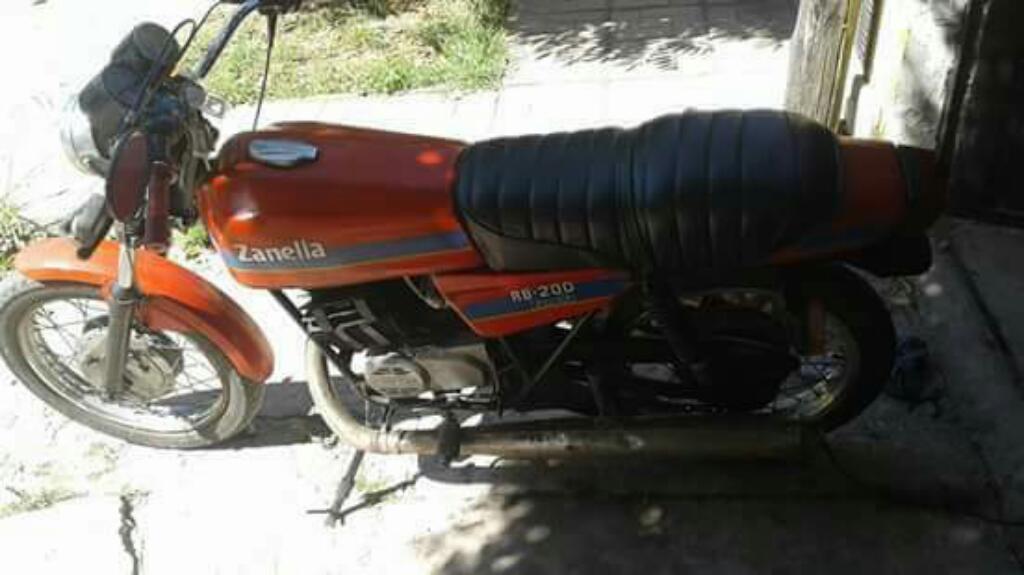 Vendo O Permuto por Auto O Moto