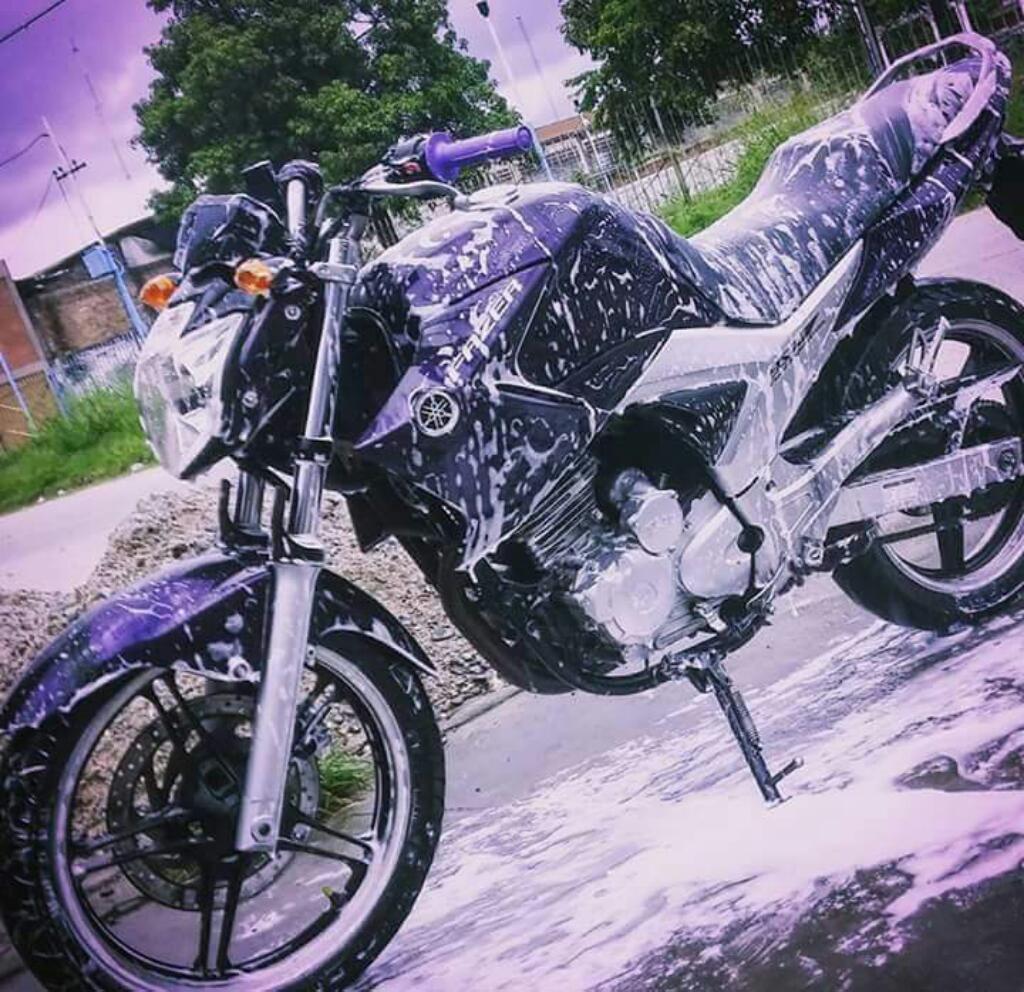 Yamaha Fazer 250cc. Modelo 2012