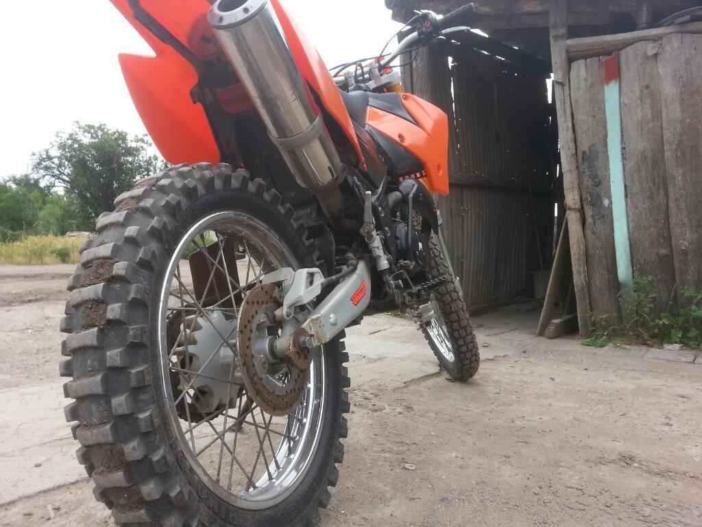 Se vende MTL XMM 250 modelo 2013 localidad de Pedro luro