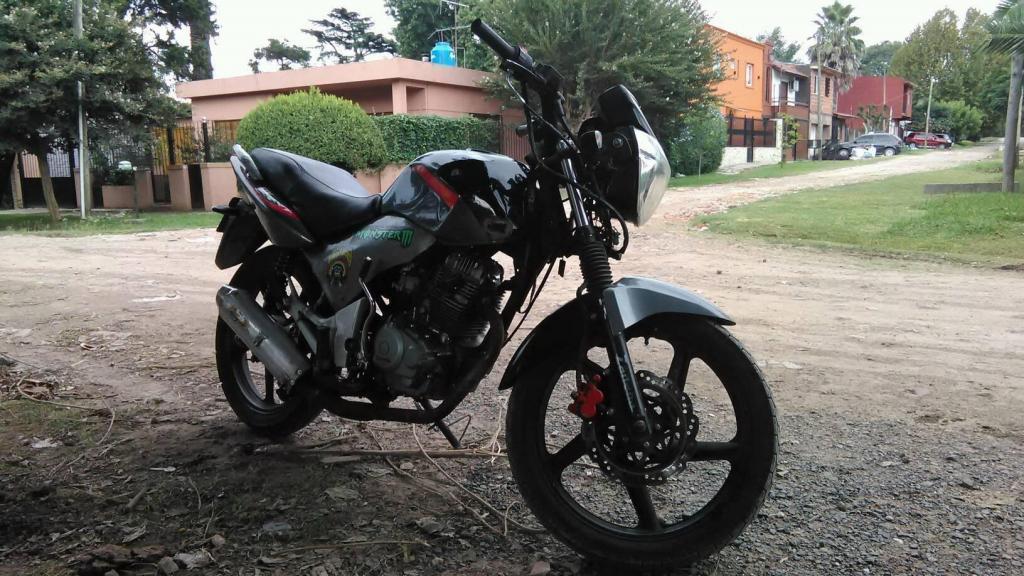 vendo o permuto zanella 200