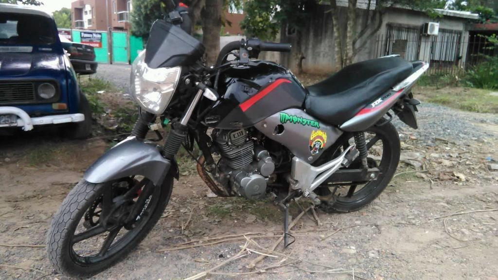 vendo o permuto zanella 200