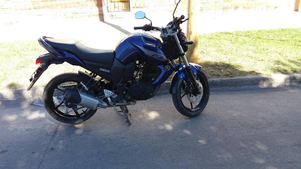 Vendo Yamaha Fz Midsihip