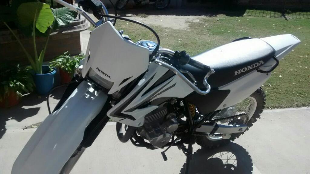 Vendo Honda Tornado Mod. 2014