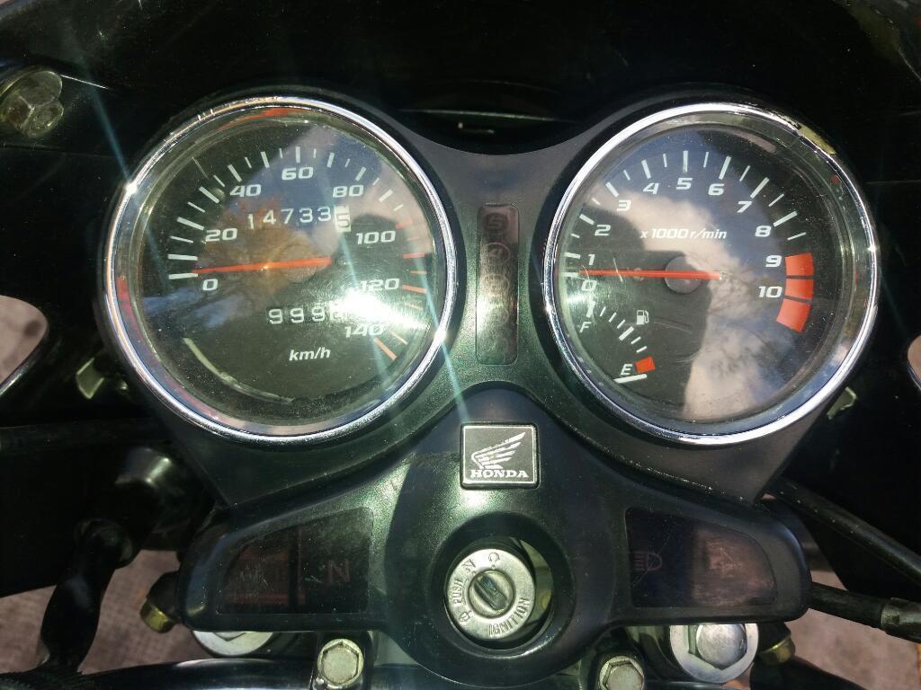 Vendo Honda Storm Muy Buena