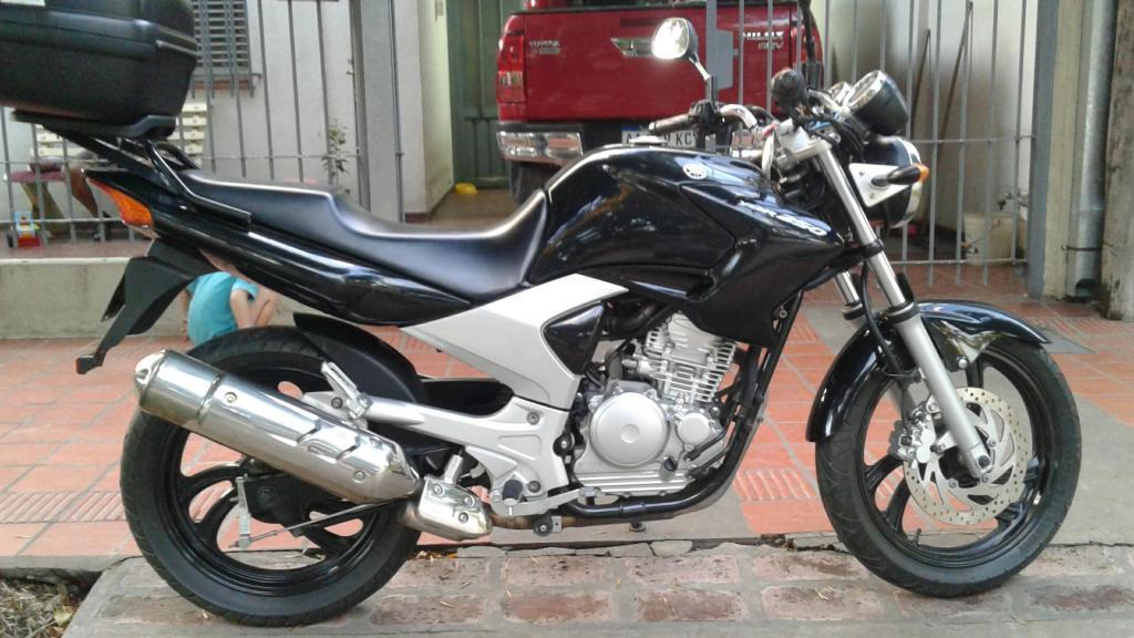 YAMAHA YBR 250 CC EN EXCELENTE ESTADO