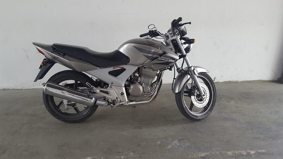 vendo honda cbx twister 250 año 2009