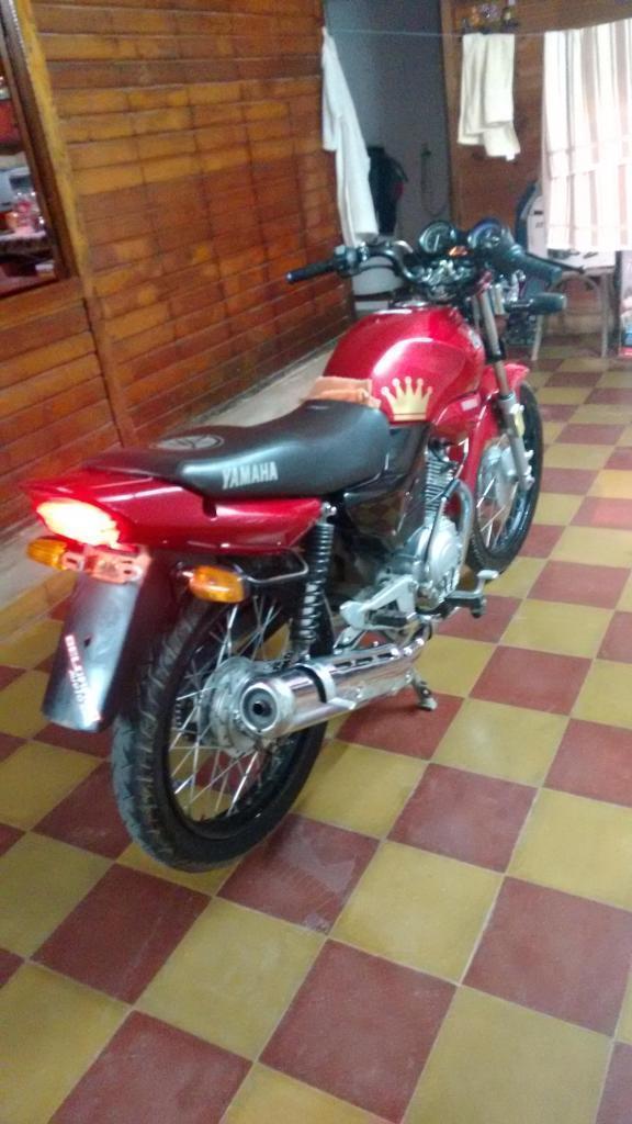 Vendo YBR 2009 impecable todos los papeles 18 mil precio wp 3816274983